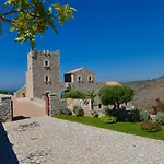 بيت ضيافة Focalion Castle Luxury Pírgos Dhiroú