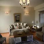 بيت ضيافة Focalion Castle Luxury