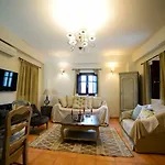 Focalion Castle Luxury 4* Pírgos Dhiroú