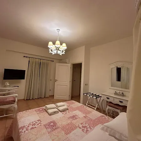 Focalion Castle Luxury Pyrgos Dirou