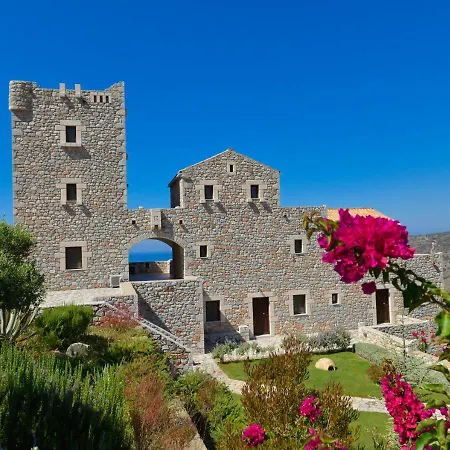 Konukevi Focalion Castle Luxury