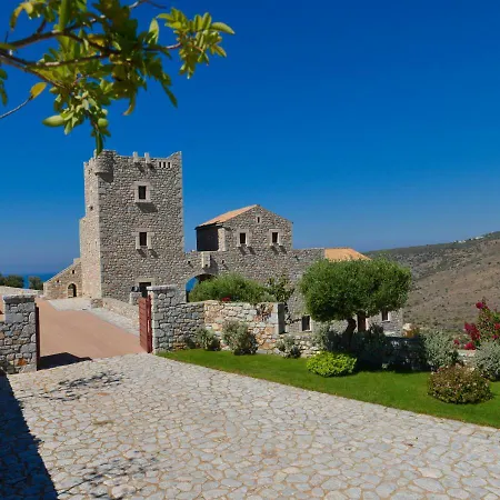 Affittacamere Focalion Castle Luxury Pírgos Dhiroú
