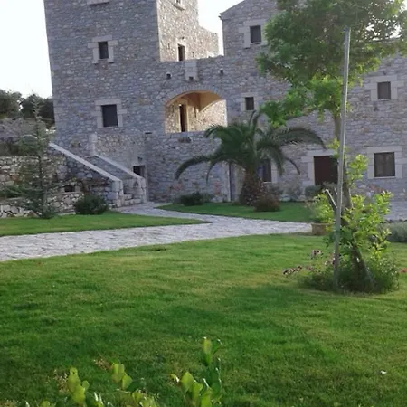 Konukevi Focalion Castle Luxury 4*