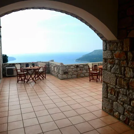 Guest house Focalion Castle Luxury *