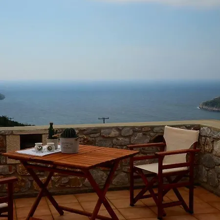 Focalion Castle Luxury Pírgos Dhiroú