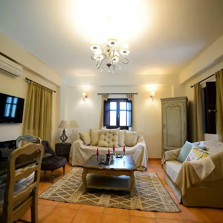 Focalion Castle Luxury 4* Pírgos Dhiroú
