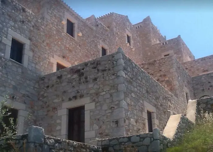 Гостевой дом Focalion Castle Luxury 4*