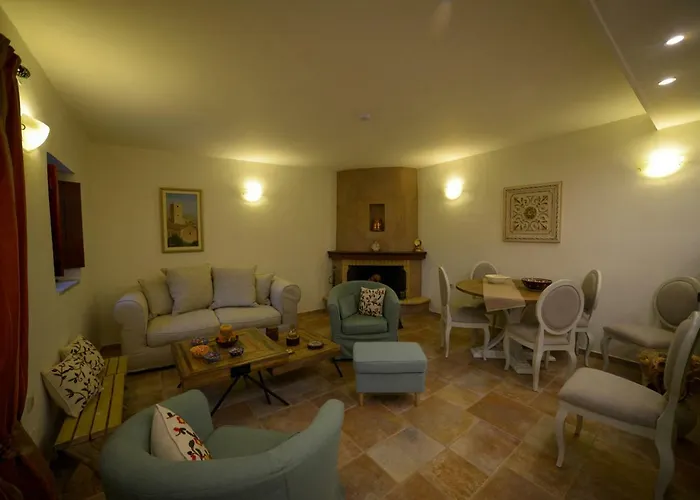 Focalion Castle Luxury Гостевой дом 4*