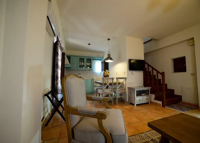 Focalion Castle Luxury Гостевой дом