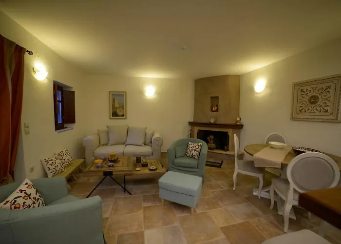 Гостевой дом Focalion Castle Luxury