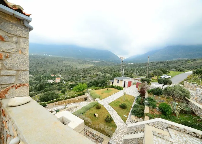 Gasthuis Focalion Castle Luxury Pírgos Dhiroú