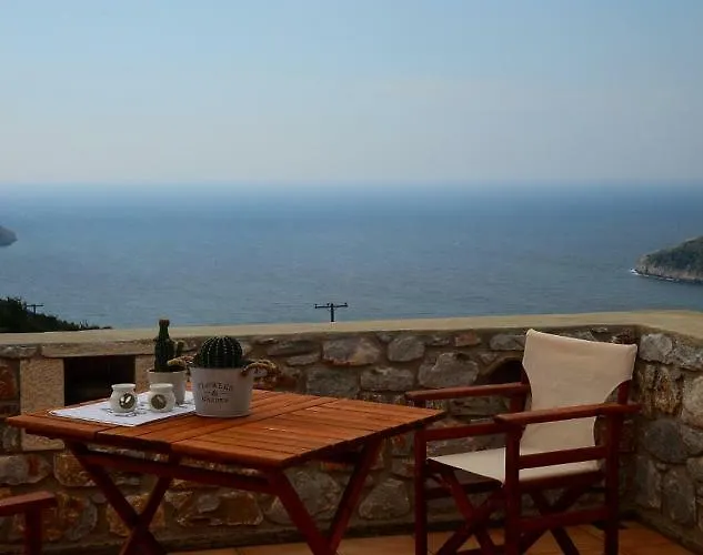 Focalion Castle Luxury Pírgos Dhiroú