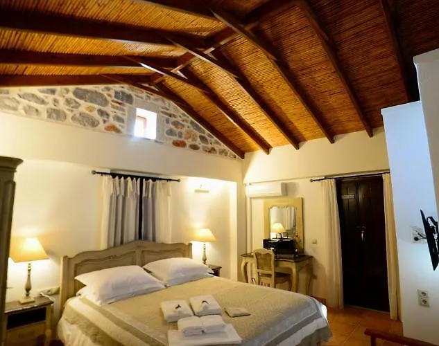 Focalion Castle Luxury Pyrgos Dirou